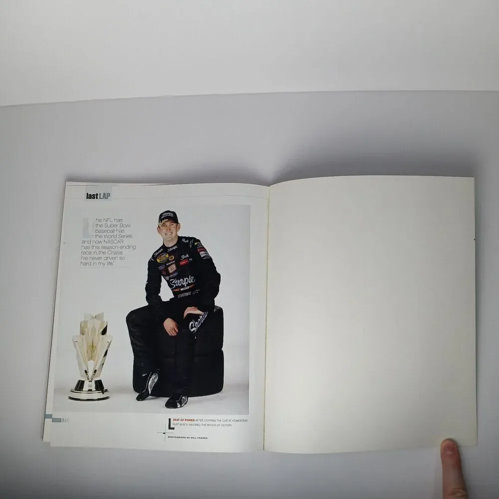 Sports Illustrated Full Throttle Nascar 2005 Season Preview Magazine